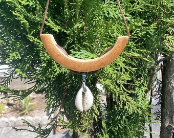 Collar de Bambú y Concha
