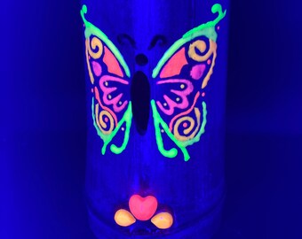 Portavelas votivo de bambú que brilla en la oscuridad