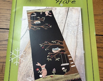 Wool Applique Pattern - Will you be my Friend? (table runner) by Nutmeg Hare