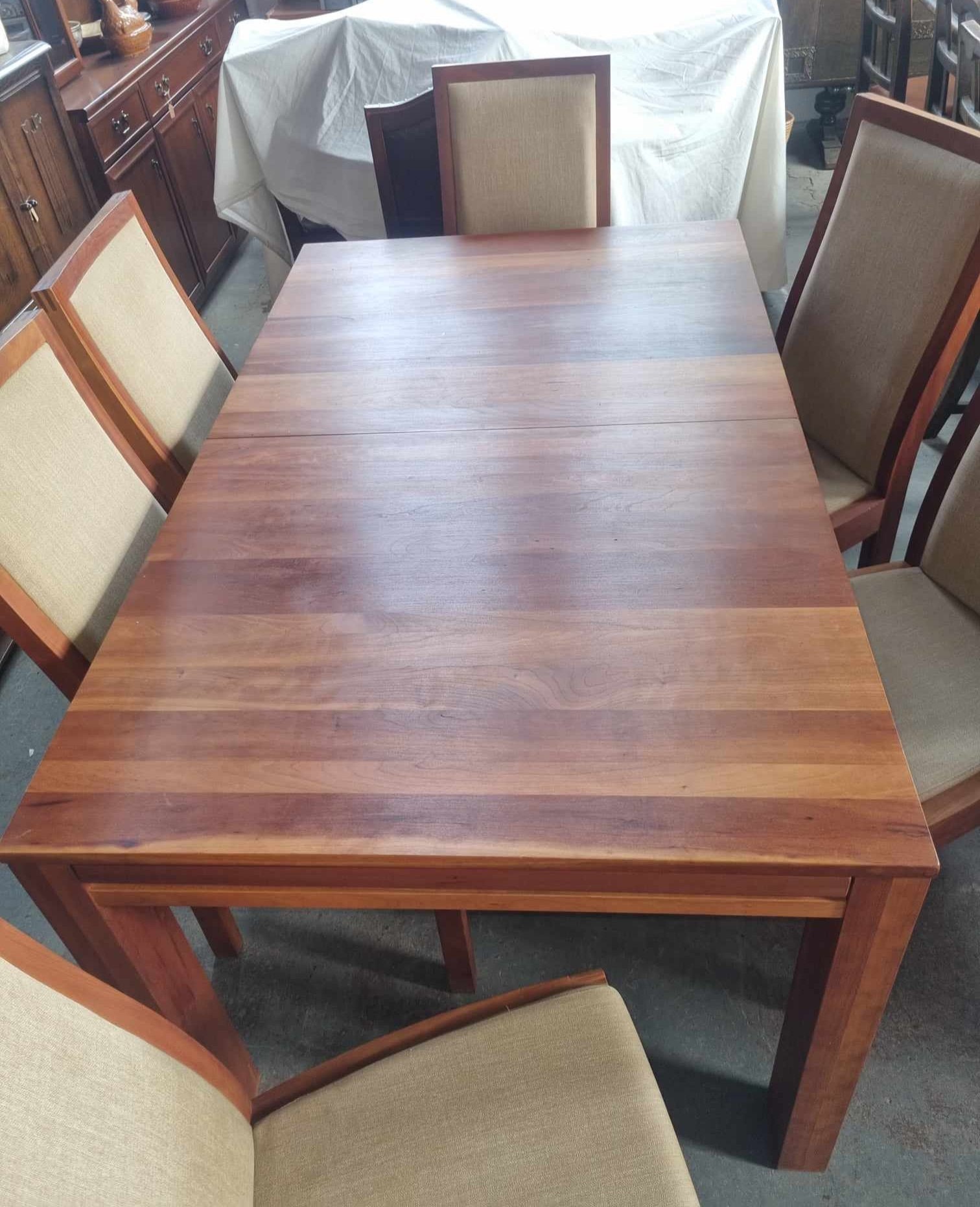 Ercol Extendable Dining Table and 6 Chairs - Etsy UK