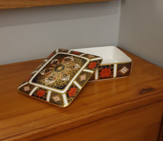 Royal Crown Derby Old Imari Lidded Trinket Box - Etsy UK