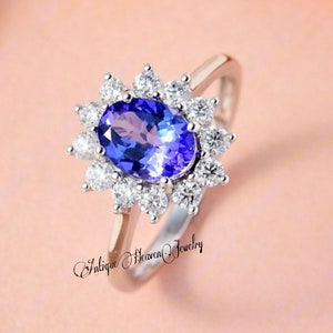 Natural Tanzanite Gemstone Ring Statement Tanzanite Ring Women Dainty Ring Stackable Jewelry December Birthstone Stylish Women Ring