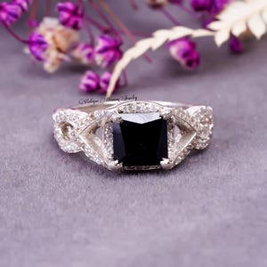 Black Onyx Ring, Black Onyx Sterling Silver Ring, Black Stone Ring, Onyx Silver Ring, Engagement Gift for Her Silver Ring Black Diamond Ring
