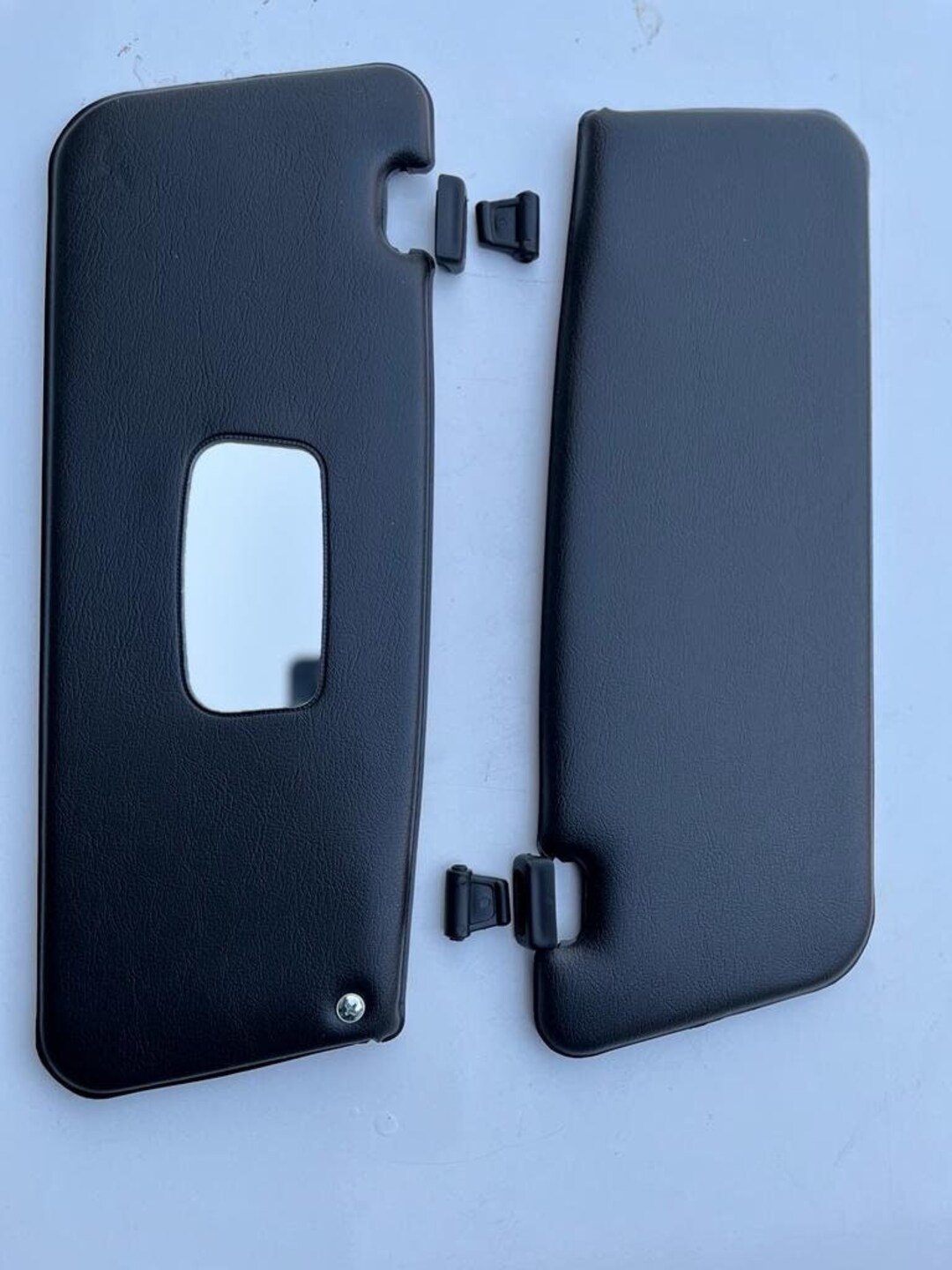 thumbnail image 2 of Pair Black Sun Visors With Clips – Fits R107 – VEP121296 2 of 5