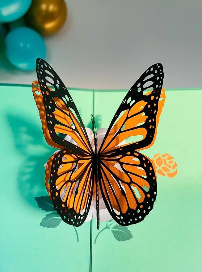 Coole Pop-Up-Geburtstagskarte Mit Schmetterlingen & Blumen – 3D-Grußkarte Mit Geschenkbox & Umschlag Für Jeden Anlass