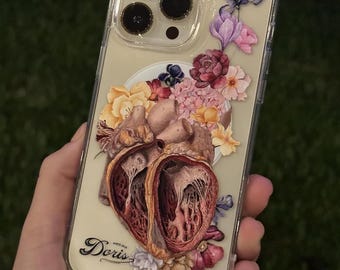 LOJA ESTÁ FECHANDO Capa para iPhone com Coração Anatômico, Capa Magsafe Floral - Presente para Enfermeiras