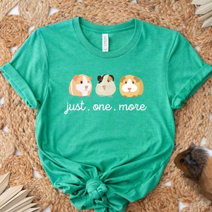 Guinea Pig Shirt, Animal Lover Shirt, Cute Guinea Pig T-Shirt, cute Guinea pig, Guinea Lover Pig Shirt, Funny Guinea Pig Shirt