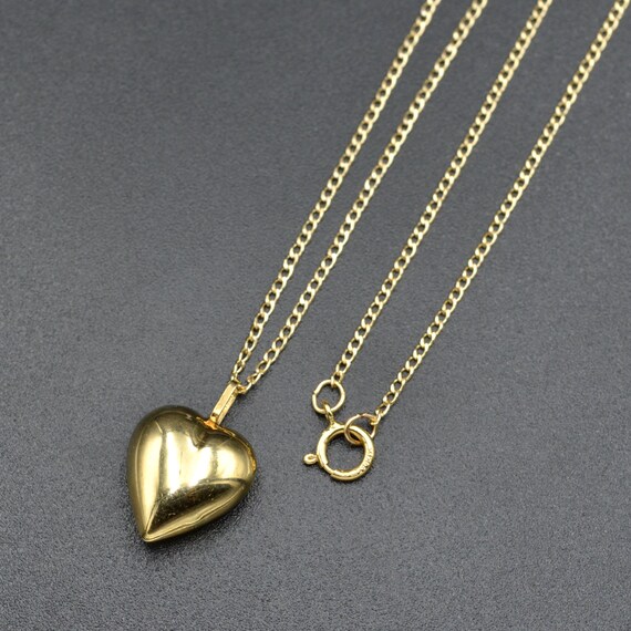 Vintage Petite 14k Gold Heart Necklace - image 3