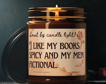 Spicy Books & Fictional Men Kerze: Smut Reader Sojawachs-Kerze