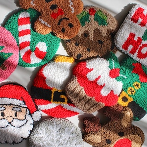 Christmas Mug Rug, Punch Needle Coaster, Tufted Mug Rug, Christmas Decor Gift