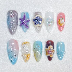 Ocean Bloom Press-On Nails: 3D Starfish, Pearl Floral Design