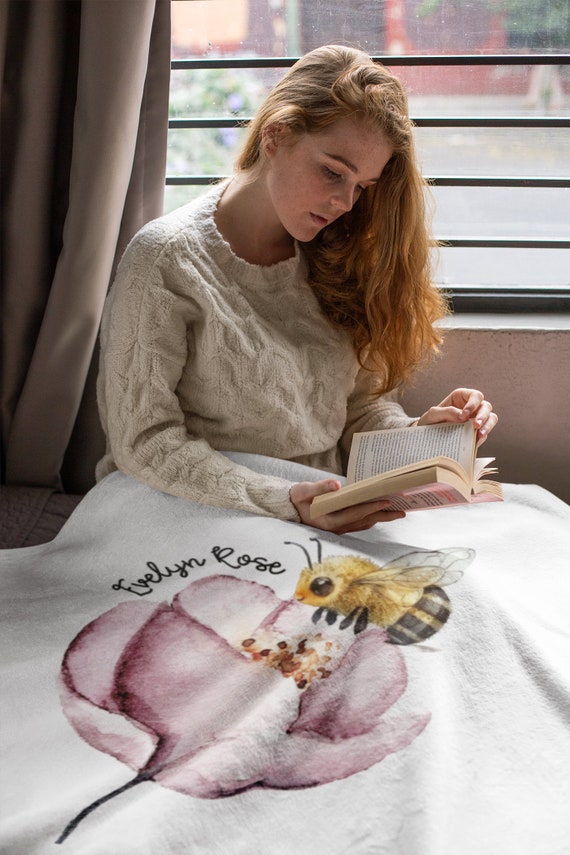 Personalized Bumble Bee on Pink Flower Velveteen Plush Baby Blanket Custom Bee Throw Blanket With Name Baby Shower Gift Bee Baby Blanket Etsy UK