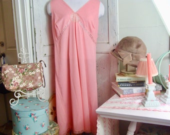 Pretty Vintage Pink Slip