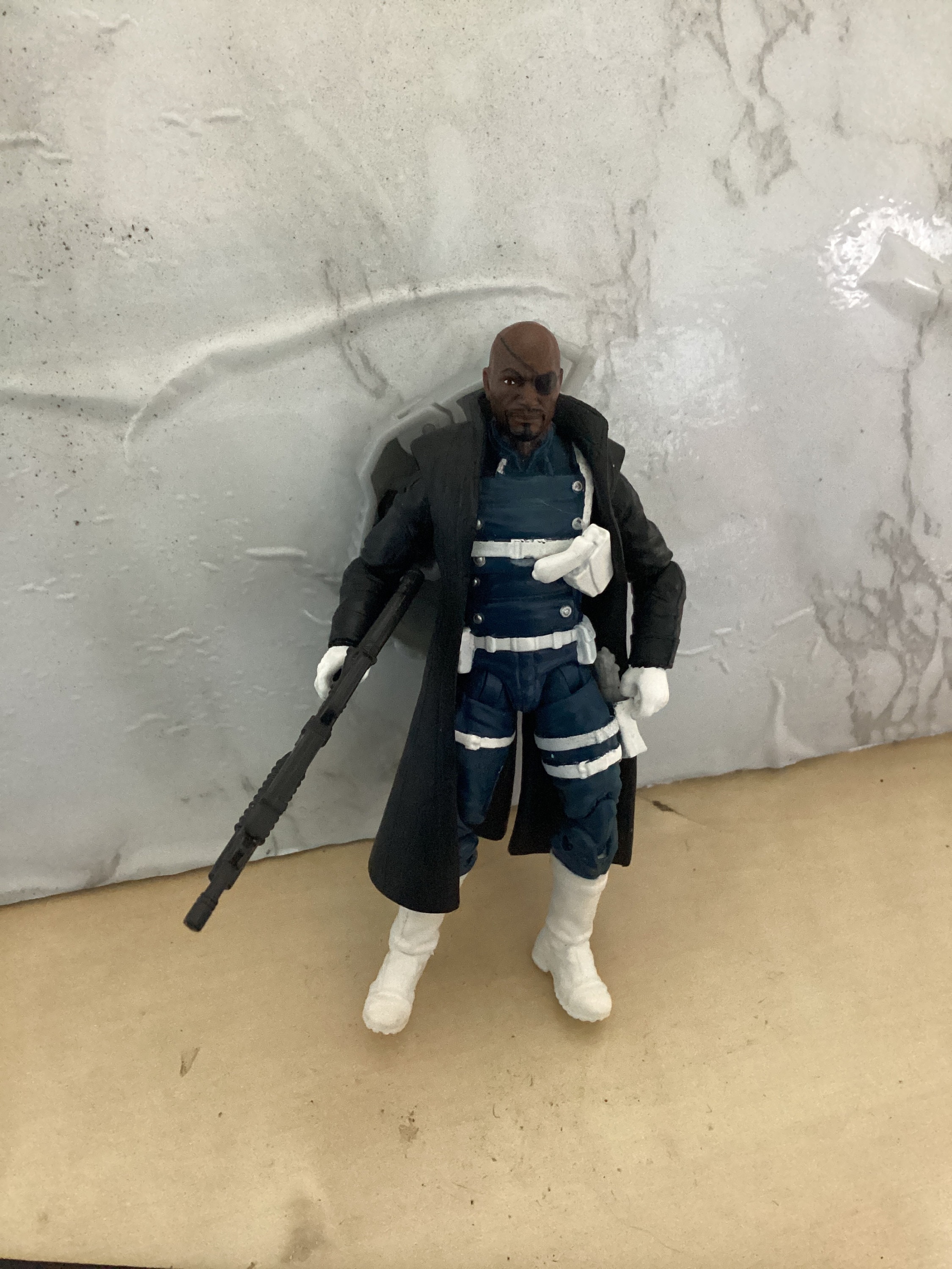 POPMART MARVEL nick fury シークレット　激レア　１体 Marvel Collector Corps Funko POP! Exclusive - Nick Fury with