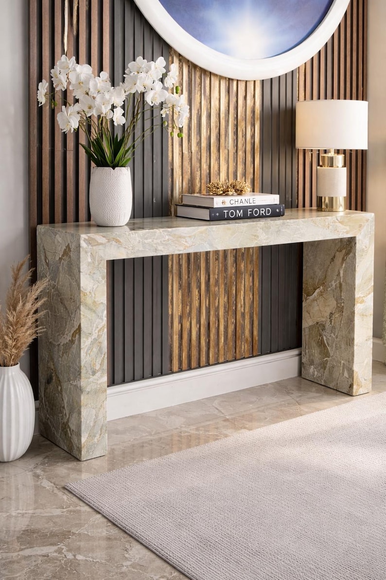 Consolle in marmo verde realizzata a mano: elegante base decorativa. immagine 12