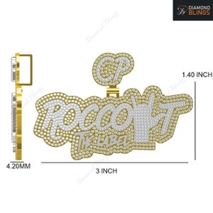 Colgante personalizado "Rocco T" con fianza CP, colgante con nombre personalizado de diamante moissanita VVS, colgante con etiqueta personalizada, joyería de diamantes