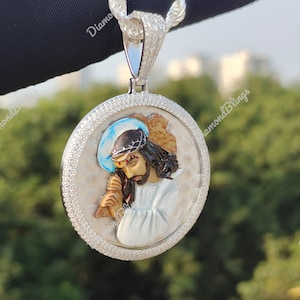 Iced Out Diamond Jesus Colour Round Pendant, VVS Moissanite Diamond Jesus Pendant, Bust Down Jesus Pendant, Custom Objects Pendant