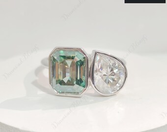 Toi et Moi Engagement Ring, 14K Gold Bezel Set Moissanite & Emerald Vintage Wedding Ring, Anniversary Gift, You and Me Ring, Moi et Toi Ring