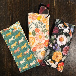 GLASSES CASE - Padded Glasses Case | Sunglasses Case | Eyeglasses Case | Sunglasses Holder | Eyeglasses Holder | Reading Glasses Holder