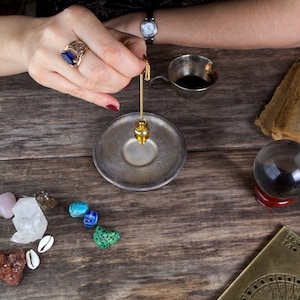 Opening Divine Insights Psychic Pendulum Reading with Divination Expertise Accurate Psychic Honest Answers Divine Insights Psychic Pendulum
