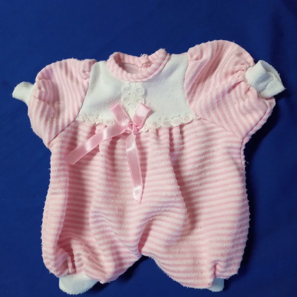 Vintage Sleeper for Small Baby Doll