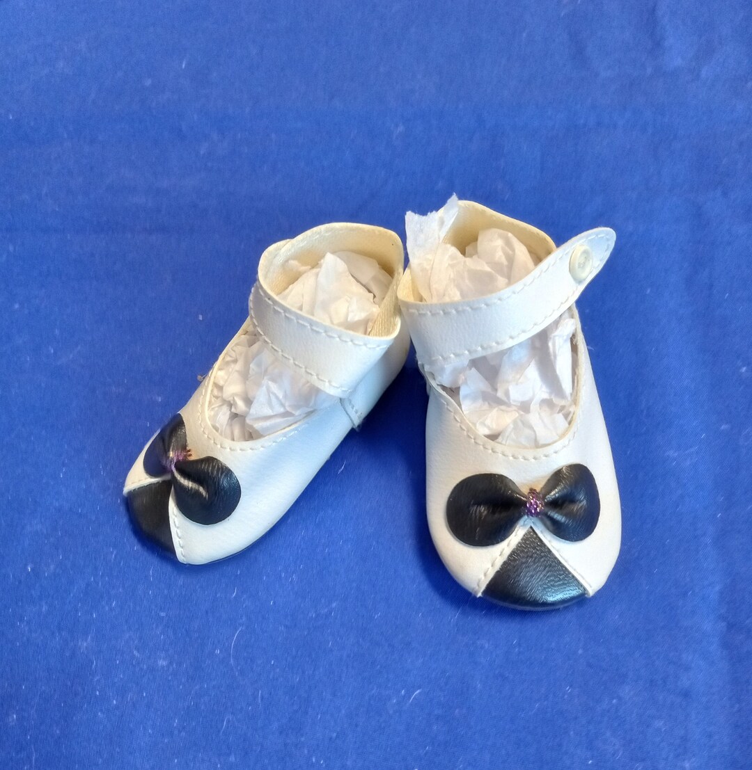 Pretty 3 Vintage Doll Shoes, White With Black Toe and Bow Etsy