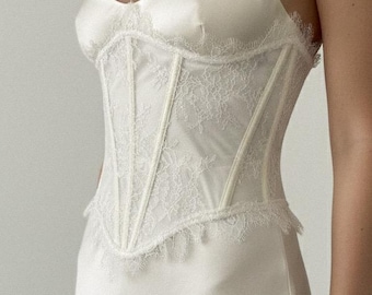 Chantilly Lace Underbust Corset, Romantic Vintage Bridal Waist Trainer