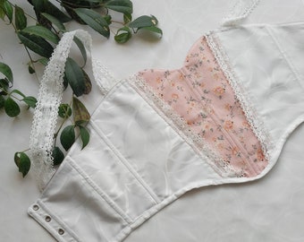 Vintage Retro Corset Pink And White Corset Renaissance Lace Up Handmade Overbust Corset Waist Cincher Lace Up Belt