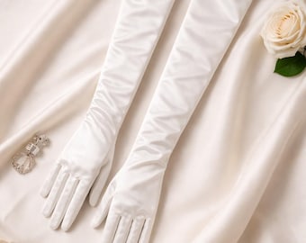 Lange Satinhandschuhe weiß/elfenbeinfarben: eleganter Opernbesuch, Bühne, roter Teppich