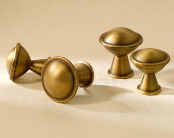 Boutons de meuble vintage en laiton, finition dorée antique, style néoclassique