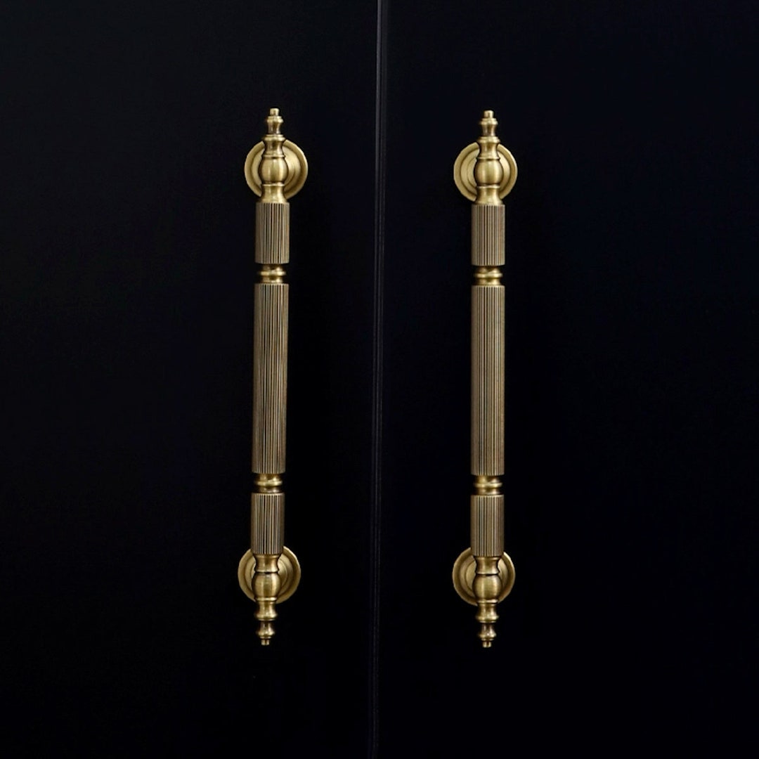 Aged Brass Handle Knurled Texture Antique Knob & Pull for