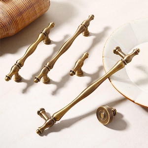 Antique Brass Cabinet Pulls, Aged Brass Knobs And Pulls, Vintage Brass Handles, Antique Gold Pulls, Brass Kitchen Hardware