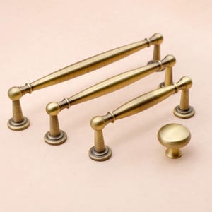 Antique Brass Cabinet Pulls, Aged Brass Knobs And Pulls, Vintage Brass Handles, Antique Gold Pulls, Brass Kitchen Hardware