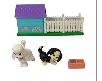 PUPPY PALS w/  PLAYHOUSE vintage Littlest Pet Shop Play Set 1992 Kenner