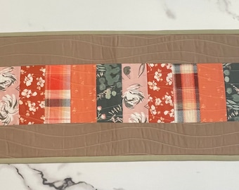Chemin de table printemps/été | Chemin de table floral | Tapis de course matelassé | de table | Tapis de course matelassé | Chemin de table moderne | Décoration estivale