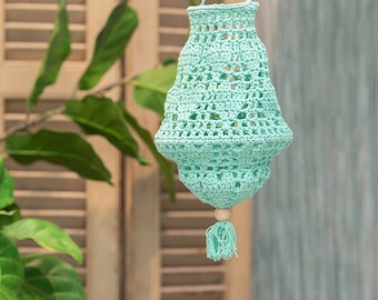 Crochet Chandelier Lamp Pattern: Stylish Home Deco Lantern (PDF) English and Dutch