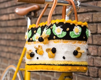Haakpatroon bijenbloementas: zomeraccessoire (VS-engels en Nederlands) (directe download)