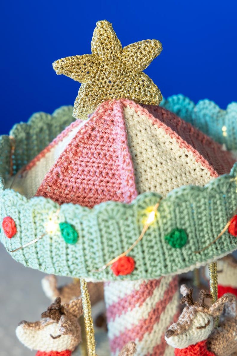 Christmas Carousel Crochet Pattern: Reindeer Amigurumi (PDF) - Etsy
