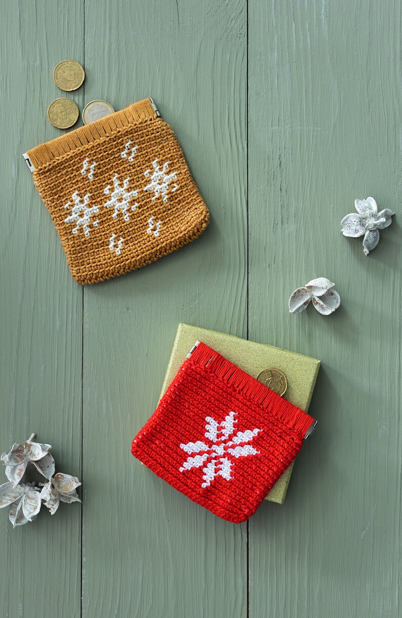 Crochet Pattern Squeeze Coin Purses, Adorable and Handy, Wintry Motif