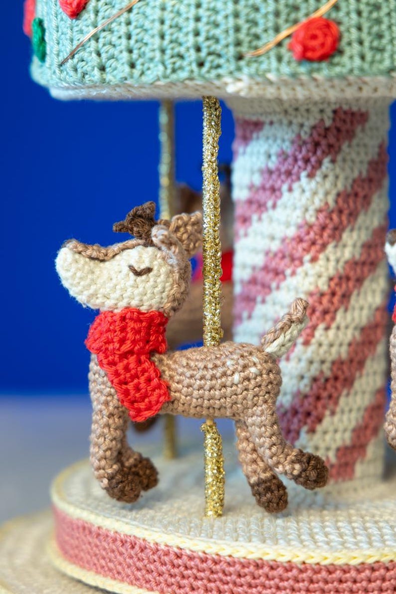 Christmas Carousel Crochet Pattern: Reindeer Amigurumi (PDF) - Etsy