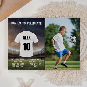 FOTO Scoor een doelpunt met deze voetbaluitnodiging met fotokaartsjabloon - bewerkbare verjaardagsuitnodiging - voetbalfeest - bewerkbare Canva