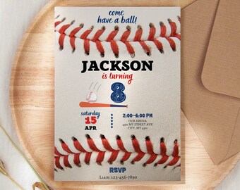 Op de afbeelding: Een baseball-thema verjaardagsuitnodiging met een rood, wit en blauwe baseball-afbeelding. De uitnodiging zegt "Kom en heb plezier!" en "Jackson wordt 8 jaar". De datum is zaterdag 15 april en de tijd is 14:00-18:00 uur. De uitnodiging bevat ook een adres en RSVP-informatie.