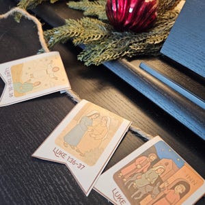 Christmas Nativity Bunting Flags, Christmas Mantle Garland Baby Jesus Banner, Vintage Style Printable Decor, Nativity Garland, Bible Scene