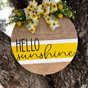 Hello Sunshine 16in Round Wood Door Hanger