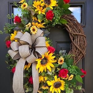 Fall sunflower wreath with red roses and black striped burlap bow sunflower wreath for front door sunflower decor indoor outdoor immagine 2