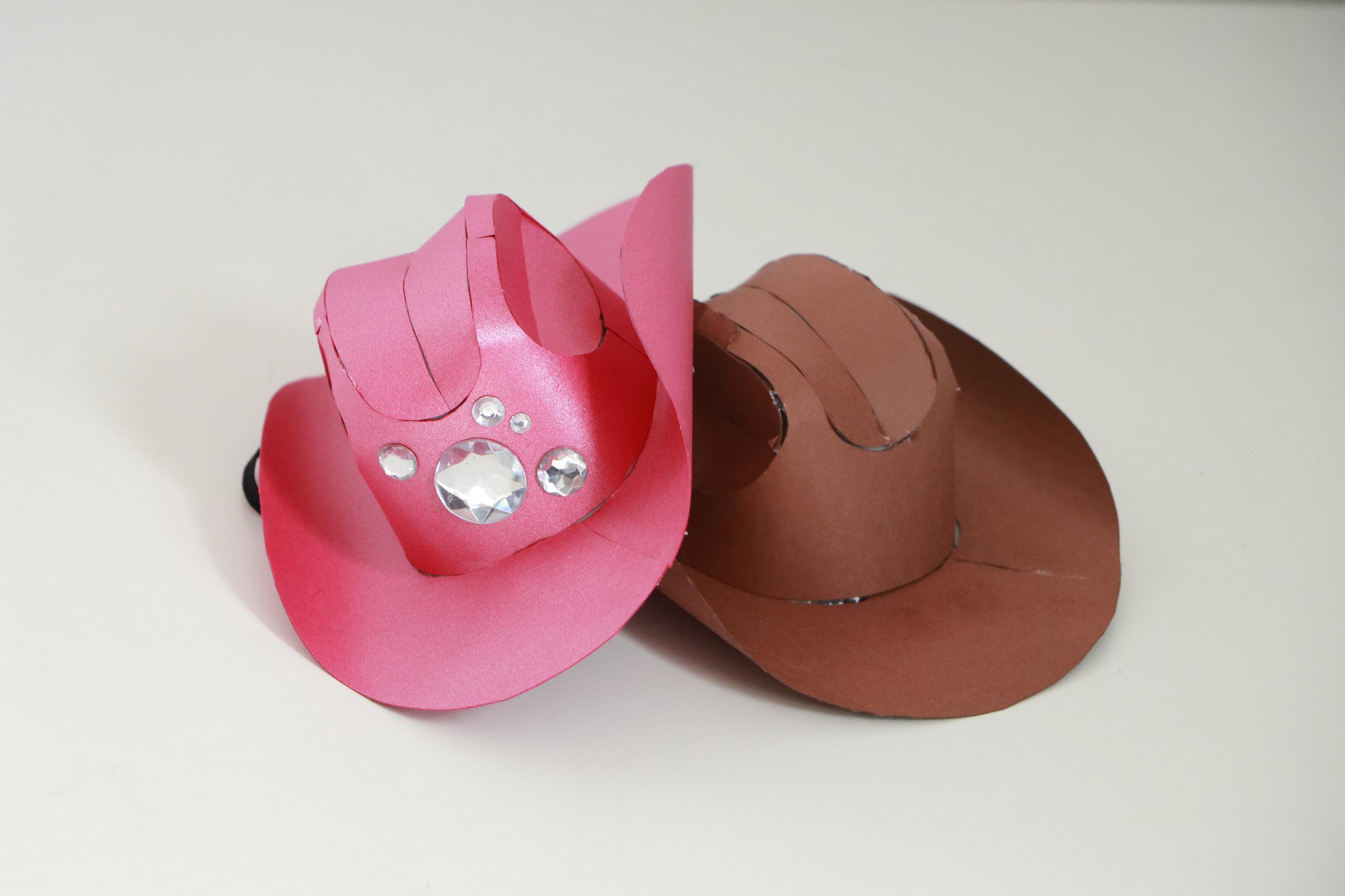 Cappello da cowboy in carta o schiuma EVA, modello fai da te