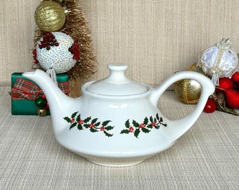 Vintage 1986 Holiday Holly Berry Christmas Teapot