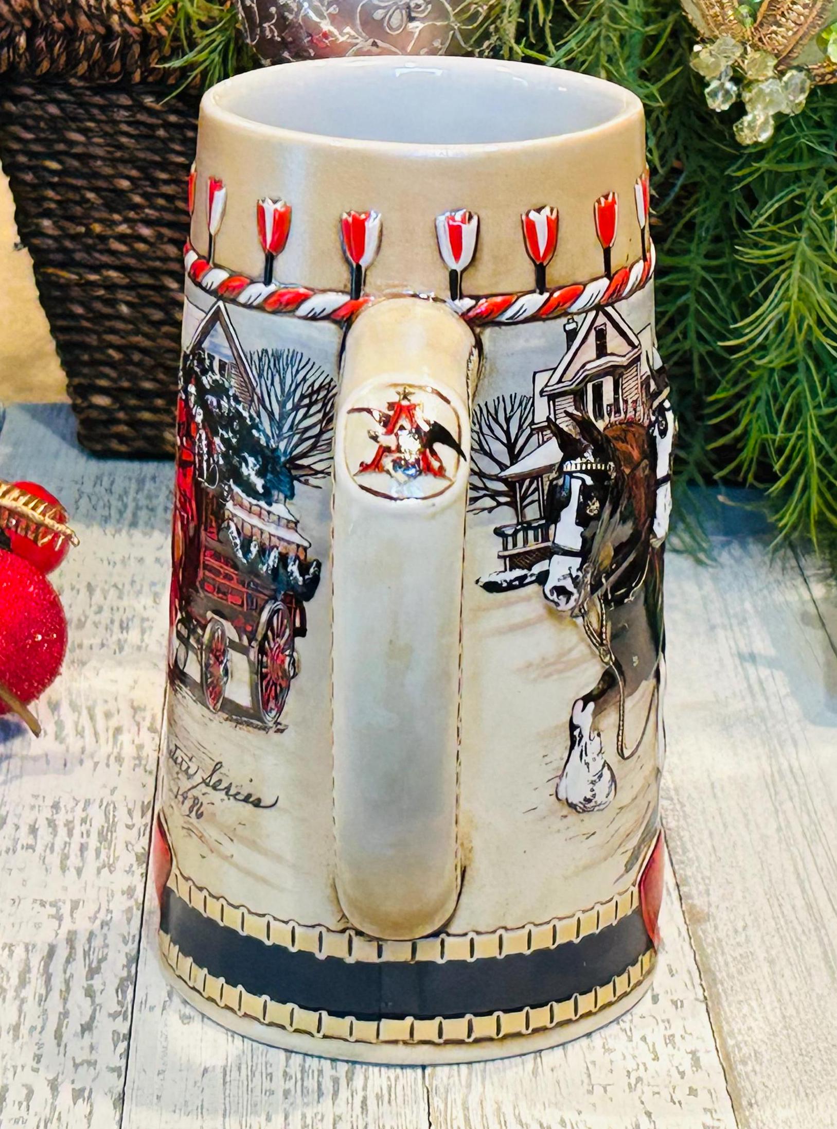 記念ビール　(ヴィンテージ1986年) Vintage 1986 Budweiser Holiday Beer Stein Mug Handcrafted by