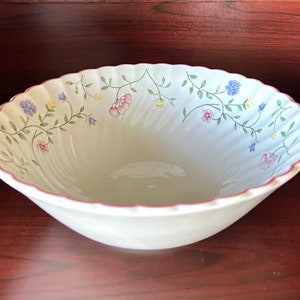 Vintage JOHNSON BROTHERS Summer Chintz Round Serving Bowl 1990s Made in England | Earthenware 8 1/4&quot; Diameter, Johnson Brothers Serving Bowl