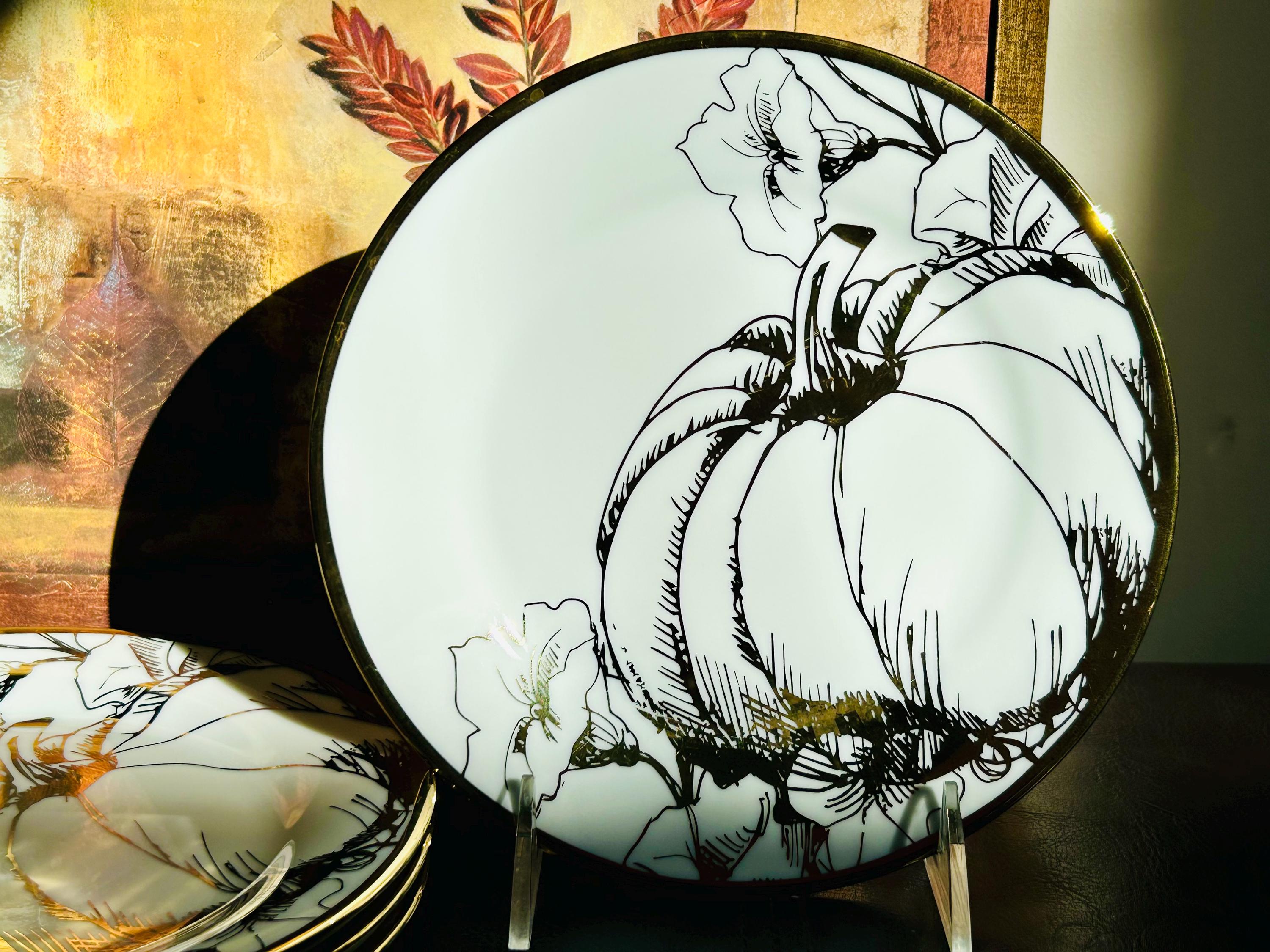 Vintage CIROA C9A6 Gold Pumpkin Salad Dessert Plate, 7.5